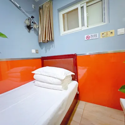 Fuxing Hotel Hotels near Eiffel Tower