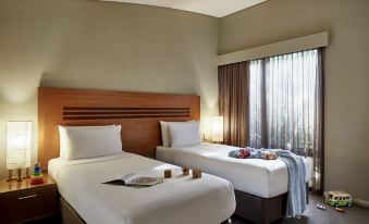 1. Pullman ..