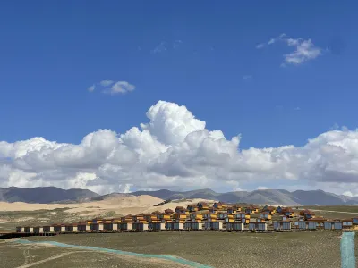 Qinghai Lake Jinshawan Camping Base
