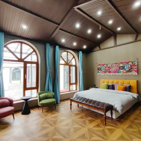 Pinyouran · Yumi Xiangli Holiday Hotel