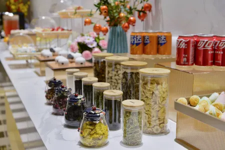 Mehood Hotel (Xi'an Gaoxin Software New City International Conference Center) Отели рядом с достопримечательностью «Xi'an Institute Service & Software Science Technology»