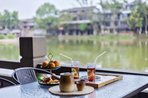 Pingle Ancient Town Sanjiang River View Homestay (Chuanxi Zhuhai Branch)
