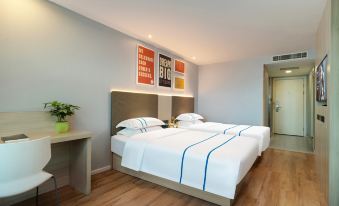 Haiyue Hotel (Yulin Confucius Temple Bus Station Branch)