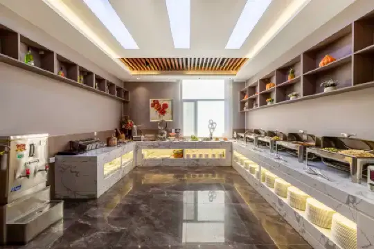 Bayan Tara Hotel Отели в г. Хух-Хото