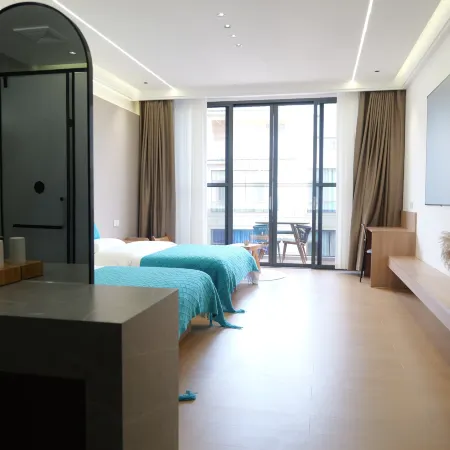 Shiping Longhe Ershe Homestay
