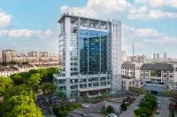 JI Hotel(Suzhou Industrial Park West Jinji Lake Loufeng Metro Station Branch) Hotels in Suzhou