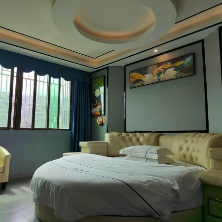 Huangjia Youpin Apartment