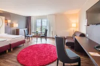 Airways Hotel Frankfurt Airport West فنادق في راونهايم
