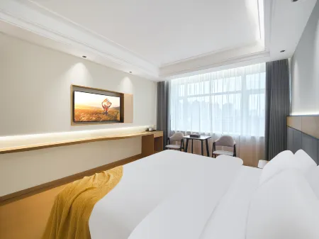 Manzhou International Hotel (Fushun Avenue) Отели рядом с достопримечательностью «Chongqing Machinery and Electronics Polytechnic College»