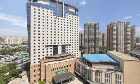 1. 베이징 둥싼환 ..