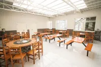 Yuanchang Hotel (Wudalianchi Scenic Area Branch) - فطور