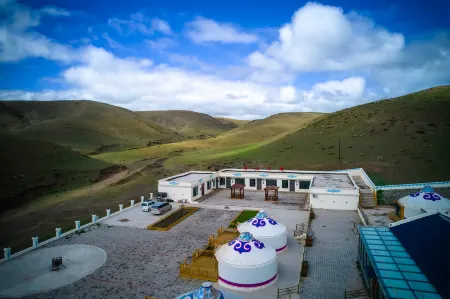 Bangshan Bieyuan Отели рядом с достопримечательностью «Wulanhada Volcanic Grassland»