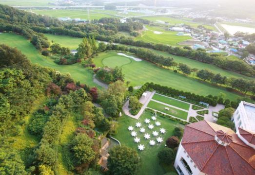 2. 라비돌 호텔 &..