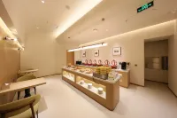 MIEN BIAS HOTEL (Shenzhen Guomao Metro Station)