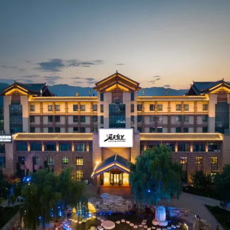 Manpu Tianmu Yangyan Hot Spring Hotel (Zhenbeibao Western Studios See Helan Performing Arts Town)
