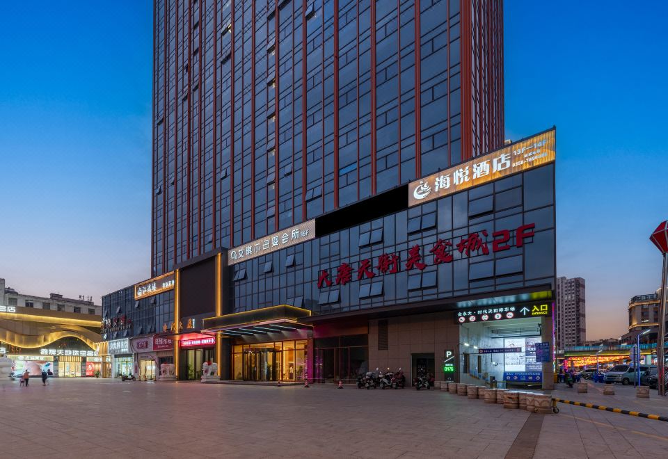 hotel overview picture