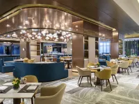 Voco Shanghai Zhangjiang by IHG (Scheduled shuttle bus to PVG & Disneyland) Hotels near Tangzhen Station