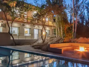 Popular Vacation Homes in Dunhuang