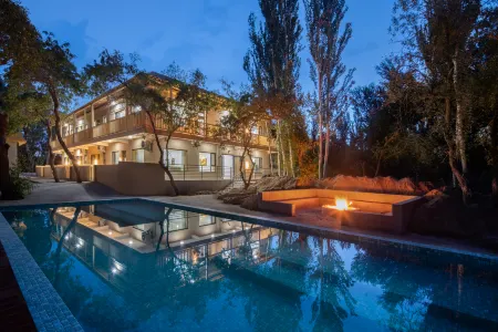 DunHuang County Hotel