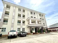 Fortune Surin Hotel Hotels in Mueang Surin District