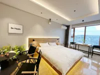 Mubird Homestay (Yanbian University Wanghong Wall)