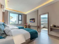Qingyue Hotel (Yan'an Railway Station) Hotel berhampiran Yan'an Nanniwan Airport