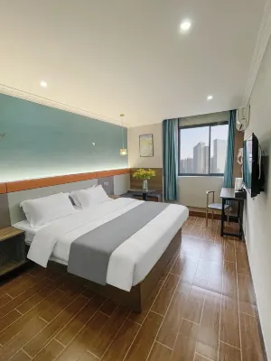 Kangxin Business Hotel (Nanchang Shenqiao Commercial Street Qingshanhu Wanda Plaza)