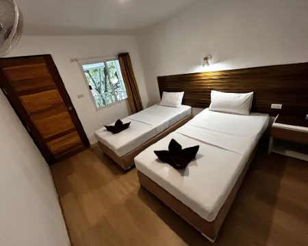 โคโค่ส์ เกสเฮาส์ โรงแรมในเกาะพีพี