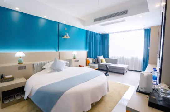 Jinhu Hotel (Laibin City Xingbin District Zhenghe Pedestrian Street)