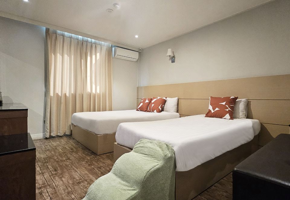 Pungnam Tourist Hotel Over view