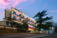 Borrman Hotel, Jinan Railway Station Branch Hotels in Jinan