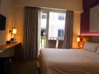 Fame Hotel Sunset Road Kuta Bali Hotels near Sunset Road