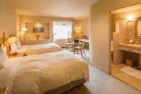 Poppy Springs Resort & Spa Hotels in 