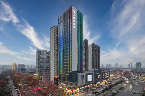 ELVIRA HOTEL