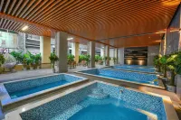 Mile Shiyue Boya Hot Spring Hotel ((Huquan Ecological Garden Huquan Banshan Hot Spring Shop)) - Romanttinen