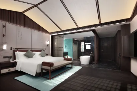 Grand House Chang Shan Qu Zhou Отели в г. Шаншань