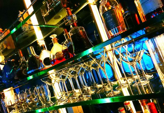 2. 프리미어 호텔 ..