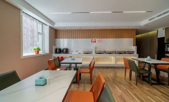 XINRAN  HOTEL