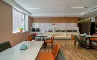 錫林浩特鑫然優選飯店（錫林郭勒盟第一中學錫林浩特站店）