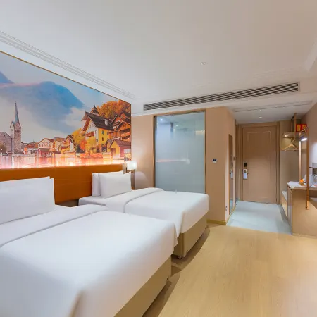 Vienna Hotel (Huaye Building Branch, Nanshan New District, Liu'an City)