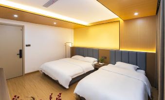 Xuan'en City Yijia Hotel