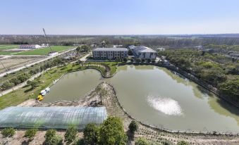 Yuhuayuan Hotel