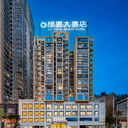 Luyuan Hotel Along the River