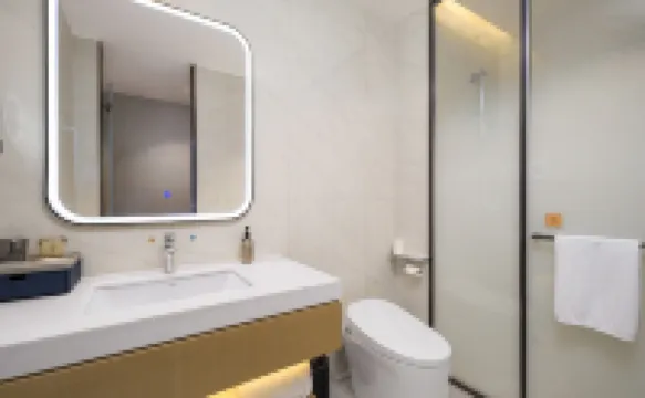 Yangquan Lanou International Hotel