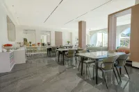 Hetian Shanshe Hotel