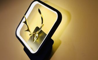 Harbin Qianhe Hotel (Harbin Jiangnan University City Zhengyi Road Subway Station Branch)