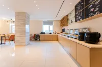 City Convenient Hotel (Middle East Branch of Changchun China-Japan Friendship Hospital)