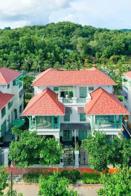 PEARL VILLA KHEM BEACH RESORT Hotels in 