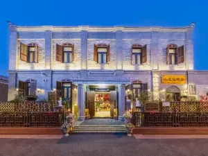 Beijing Xiaofengxian Mansion Hotel（Tiananmen Square Qianmen Pedestrian Street）