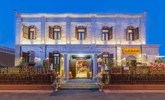 Beijing Xiaofengxian Mansion Hotel(Tiananmen Square Qianmen Pedestrian Street)